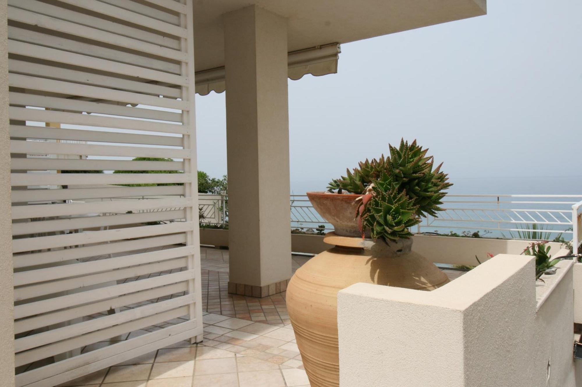 Villa Laura - Sul Mare Pizzo  Exterior photo
